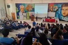 Presentación del informe en la Universidad de El Salvador