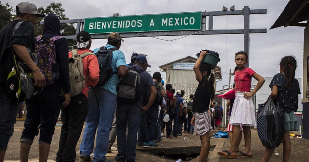 M xico enga a una vez m s a la caravana centroamericana Heinrich