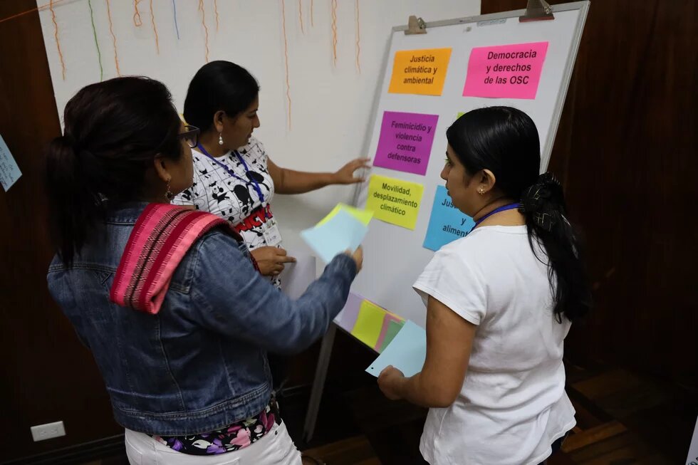 Sesión de trabajo en el Foro Centroamérica Vulnerable